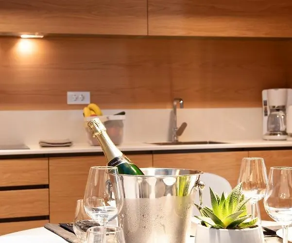 아파트 Beachfront Rosa Del Mar Jardin Mošćenička Draga