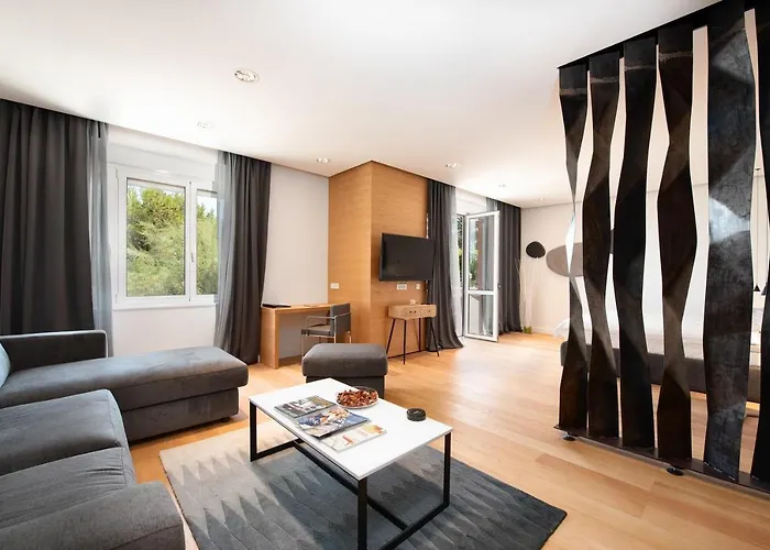 Beachfront Rosa Del Mar Jardin Appartement Mošćenička Draga
