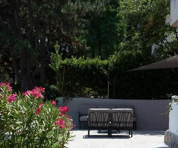 Appartement Beachfront Rosa Del Mar Jardin Mošćenička Draga
